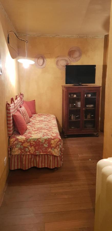 Agriturismo Fiore Di Campo Фермо Екстериор снимка