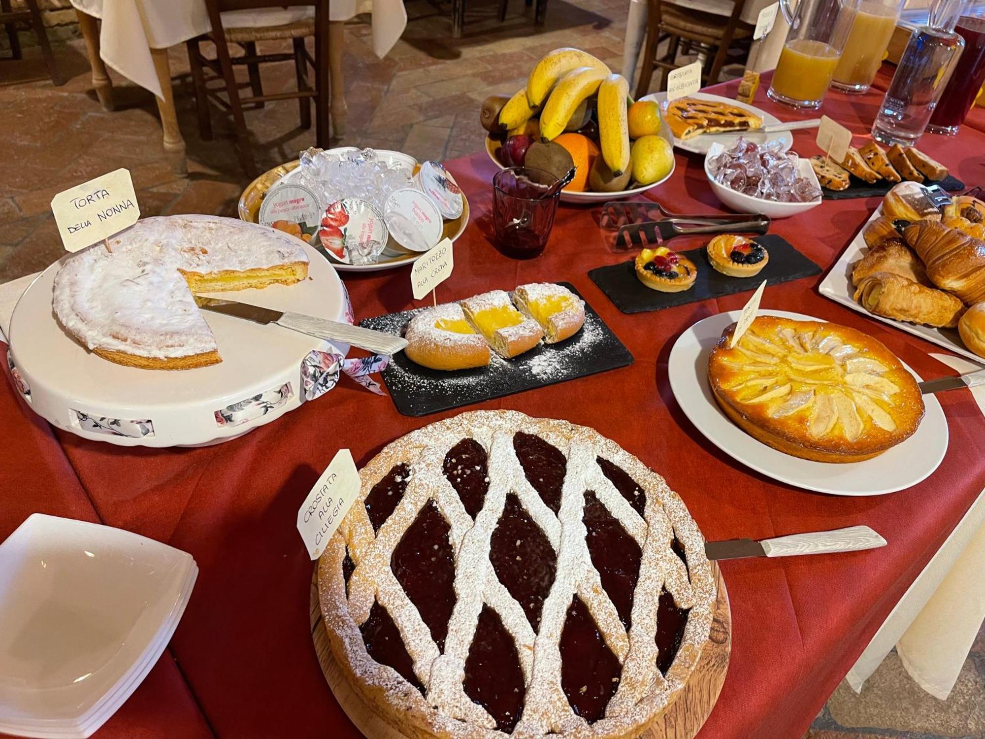 Agriturismo Fiore Di Campo Фермо Екстериор снимка