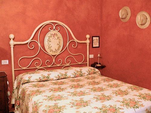 Agriturismo Fiore Di Campo Фермо Екстериор снимка